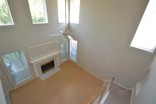 15406 Amesbury Ln, Sugar Land, TX 77478 - Photo 32