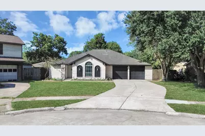 5018 Groveton Lane, Pearland, TX 77584 - Photo 1