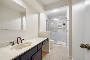1607 Beaconshire Rd, Houston, TX 77077 - Photo 16