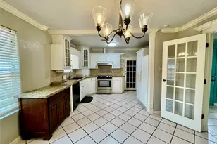 1511 North Ave N, Freeport, TX 77541 - Photo 12