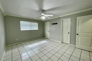 1511 North Ave N, Freeport, TX 77541 - Photo 14