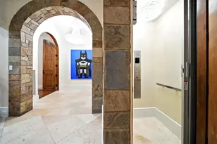 701 W Friar Tuck Ln, Houston, TX 77024 - Photo 22