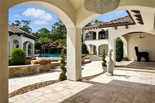 701 W Friar Tuck Ln, Houston, TX 77024 - Photo 38