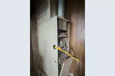 1916 Avenue O, Lubbock, TX 79411 - Photo 6