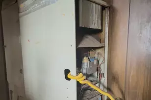 1916 Avenue O, Lubbock, TX 79411 - Photo 6