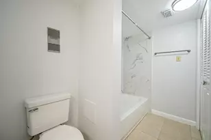 8427 Hearth Dr Dr, Houston, TX 77054 - Photo 8