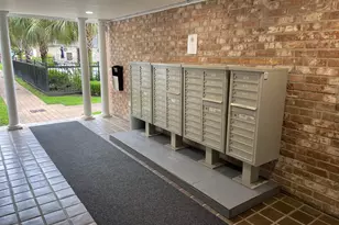 353 N Post Oak Ln, Houston, TX 77024 - Photo 8