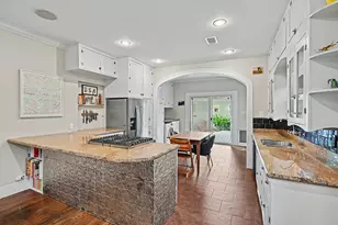 1309 Willard St, Houston, TX 77006 - Photo 10
