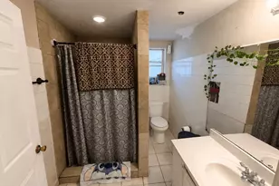 2525 Warwick Rd, Houston, TX 77093 - Photo 10