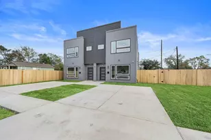 9315 Ashville Dr, Houston, TX 77051 - Photo 4