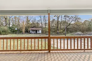301 Pineland Dr, Trinity, TX 75862 - Photo 22