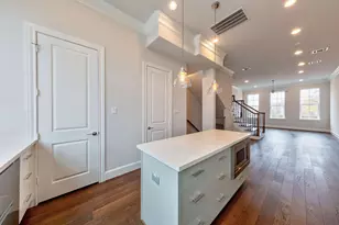 2724 Maxroy St, Houston, TX 77007 - Photo 4