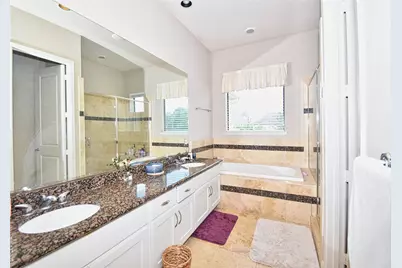 2406 Dorrington Street #C, Houston, TX 77030 - Photo 18