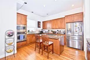 2406 Dorrington St, Houston, TX 77030 - Photo 8