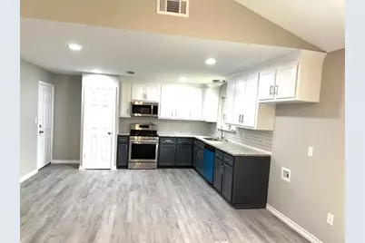 17215 Woodburn Drive, Houston, TX 77049 - Photo 4