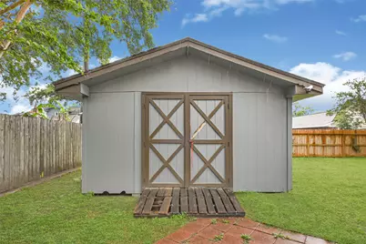 2107 N Rayburn Court, Pasadena, TX 77502 - Photo 20