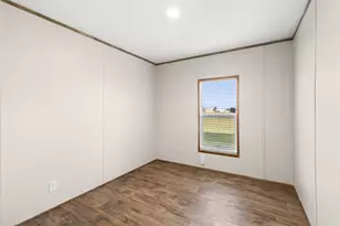 43 Ironwood Rd, Victoria, TX 77904 - Photo 14