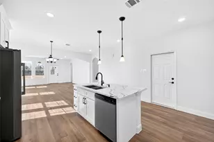 4509 5914 21, Cleveland, TX 77327 - Photo 10