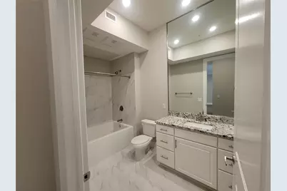 2111 Austin Street #224, Houston, TX 77002 - Photo 8