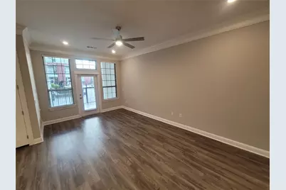 2111 Austin Street #224, Houston, TX 77002 - Photo 2