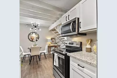 5110 Azalea Trace Drive #1503, Houston, TX 77066 - Photo 4