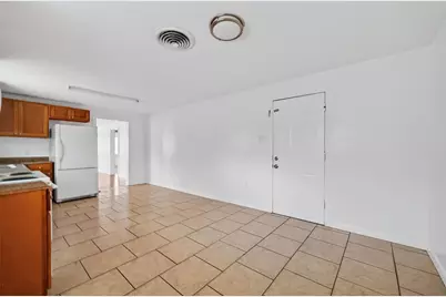 521 Alford Street, Baytown, TX 77520 - Photo 12