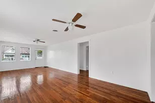 521 Alford St, Baytown, TX 77520 - Photo 8