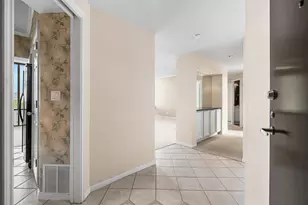 1111 Bering Dr, Houston, TX 77057 - Photo 6