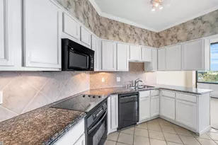 1111 Bering Dr, Houston, TX 77057 - Photo 12