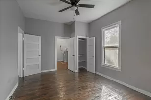 703 Avenue J, Huntsville, TX 77320 - Photo 16