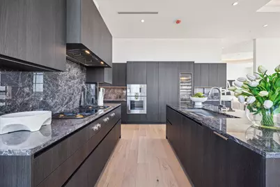 2323 San Felipe Street #1101, Houston, TX 77019 - Photo 6