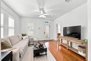 4618 McEwen St, Houston, TX 77009 - Photo 4
