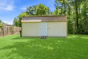 143 Kyle St, Onalaska, TX 77360 - Photo 38