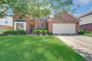 13919 Charterhouse Way, Sugar Land, TX 77498 - Photo 2