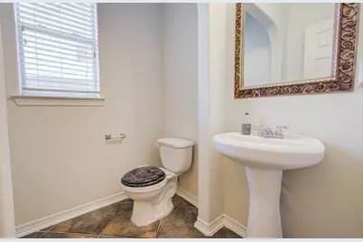 13919 Charterhouse Way, Sugar Land, TX 77498 - Photo 38