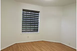 11066 Landsbury Ct, Houston, TX 77099 - Photo 16