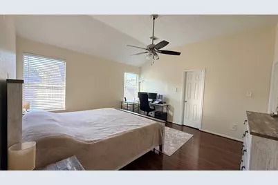 106 Crimson Bay Drive, League City, TX 77573 - Photo 24