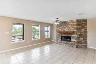 1847 Fairway Dr, Angleton, TX 77515 - Photo 12
