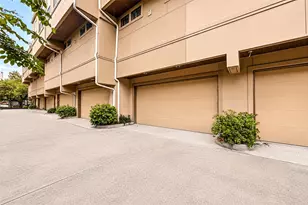 2409 Commonwealth St, Houston, TX 77006 - Photo 34