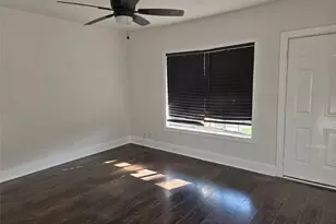 6813 Avenue O, Houston, TX 77011 - Photo 2