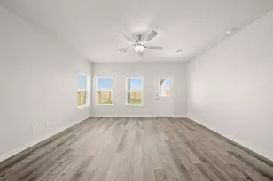 8126 Coral Dr, Texas City, TX 77591 - Photo 8