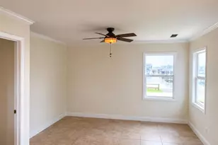 88 Bayou Vista Dr, Hitchcock, TX 77563 - Photo 12