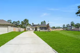 11955 Pondwood Dr, Cypress, TX 77429 - Photo 2