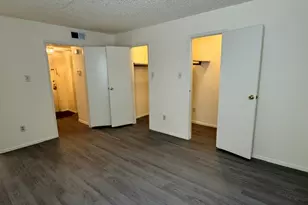 8323 Jorine Dr, Houston, TX 77036 - Photo 10