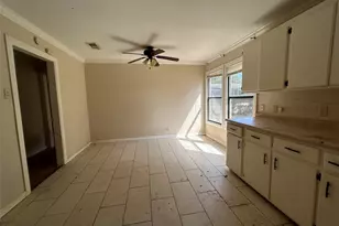 220 Charles Ave, Bridge City, TX 77611 - Photo 6