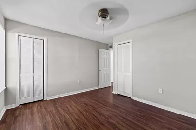 1706 Avenue A, Danbury, TX 77534 - Photo 20