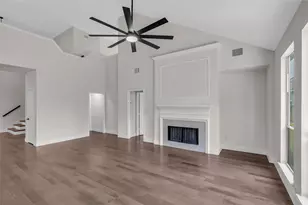 22002 Madera Canyon Ct, Richmond, TX 77469 - Photo 4