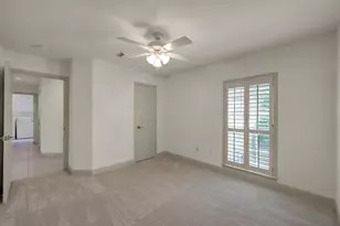 15 Rockledge Dr, The Woodlands, TX 77382 - Photo 14