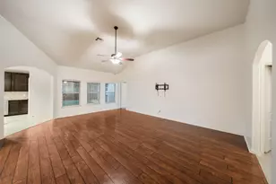 961 Wannan Ln, Conroe, TX 77301 - Photo 6