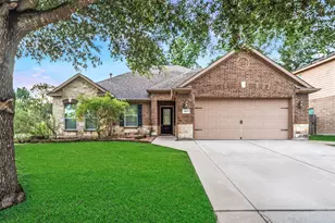 961 Wannan Ln, Conroe, TX 77301 - Photo 1